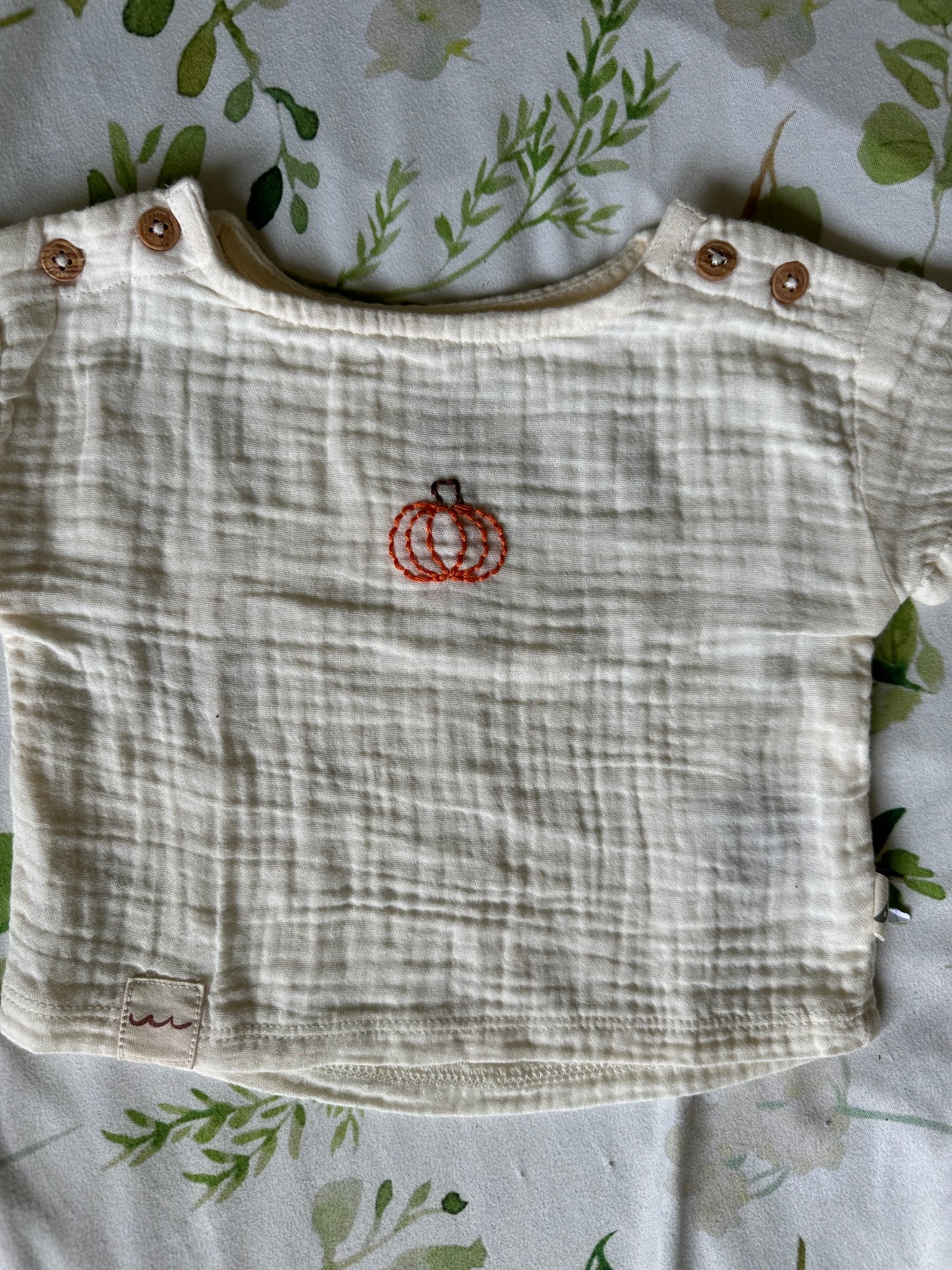 0-3 month pumpkin shirt