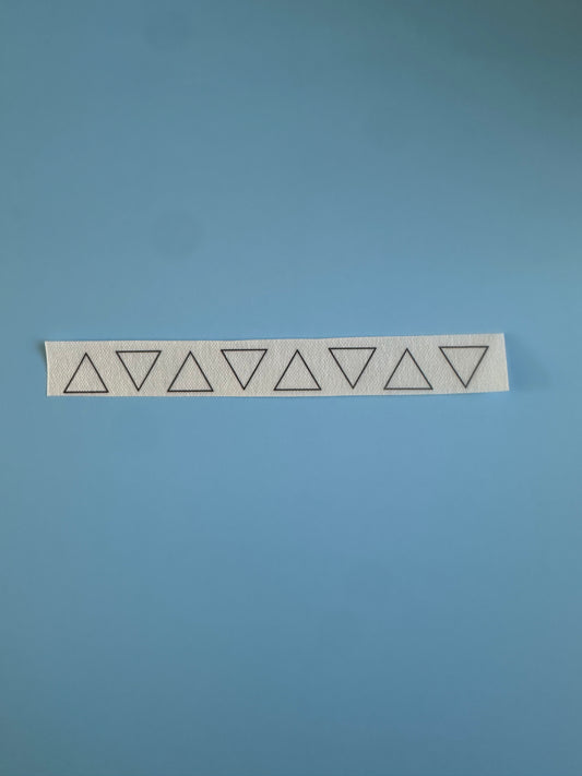 Geometric Hemline Digital Embroidery Design